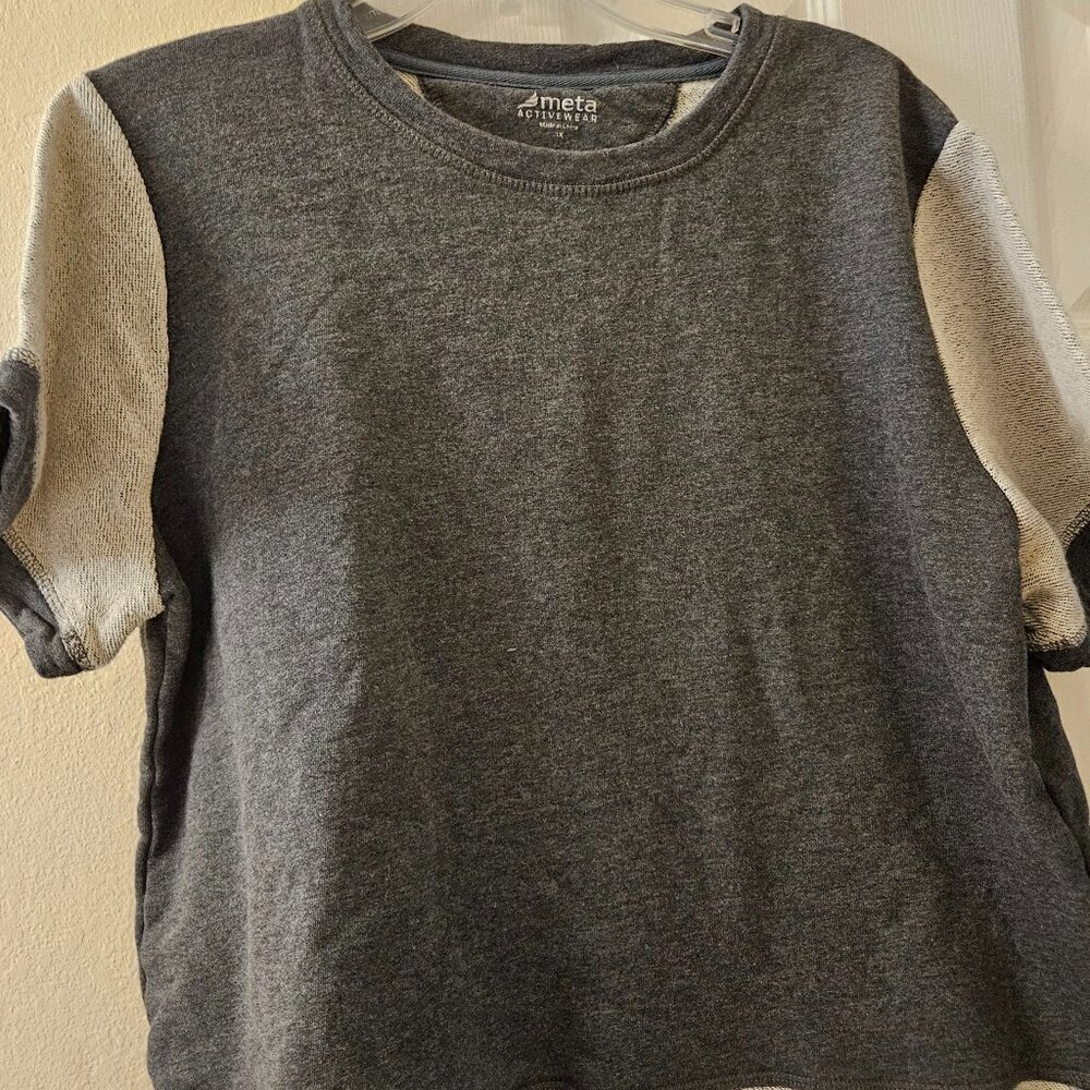 Meta activewear Distressed crop grey Colorblock jersey Layer gym workout top 1X